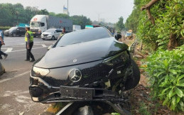 Mercedes-Benz Indonesia Beri Tanggapan Soal Kecelakaan Mobil Listriknya