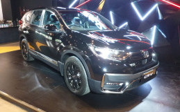 Lebih Mahal Rp15 Juta, Honda CR-V Black Edition Resmi Meluncur di Indonesia