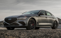 Genesis G70 Kian Segar dan Berteknologi