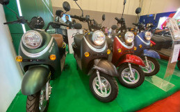 Tiga Sepeda Motor Listrik Termurah di IMOS+ 2023