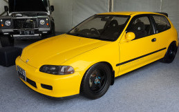 Civic Estilo Aplikasikan Gaya Spoon Sports