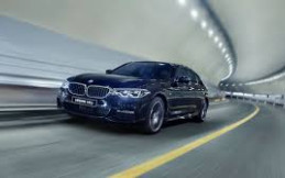 BMW Seri 5 Li Long Wheelbase Versi China Meluncur di Shanghai Auto Show 2017
