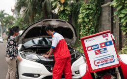 Mau Ganti Aki atau Oli, Bengkel Ini Terima Layanan Home Delivery
