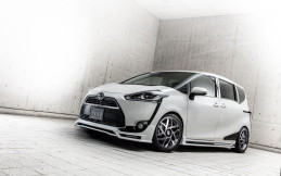 Bosan Tampilan Toyota Sienta? Coba Pakai Bodykit M’z Speed Grace Line