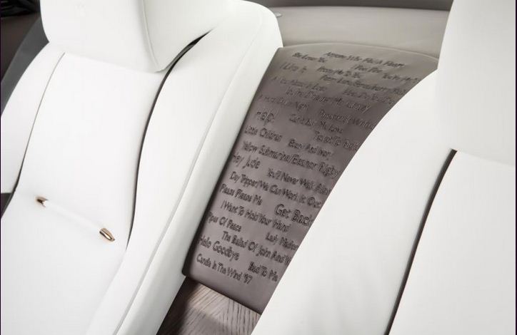 Ada Tulisan Lirik Lagu The Beatles di Mobil Rolls-Royce Ini
