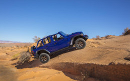 Jeep Wrangler EcoDiesel, Irit Tapi Tetap Beringas