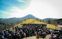 Seratusan Yamaha Aerox Nikmati Alam Bumiayu