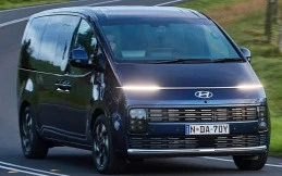 Hyundai Staria Kini Punya Mesin Hybrid yang Lebih Irit
