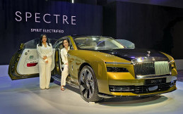 Sultan, Rolls-Royce Spectre Sudah Resmi Melantai di Indonesia