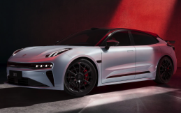 Zeekr 001 5th Anniversary Edition Diluncurkan, Bawa Pembaruan Sporty Bertenaga 912 Dk