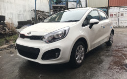 Kondisi Kia Rio Yang Tersimpan di Gudang Bea Cukai Tanjung Priok