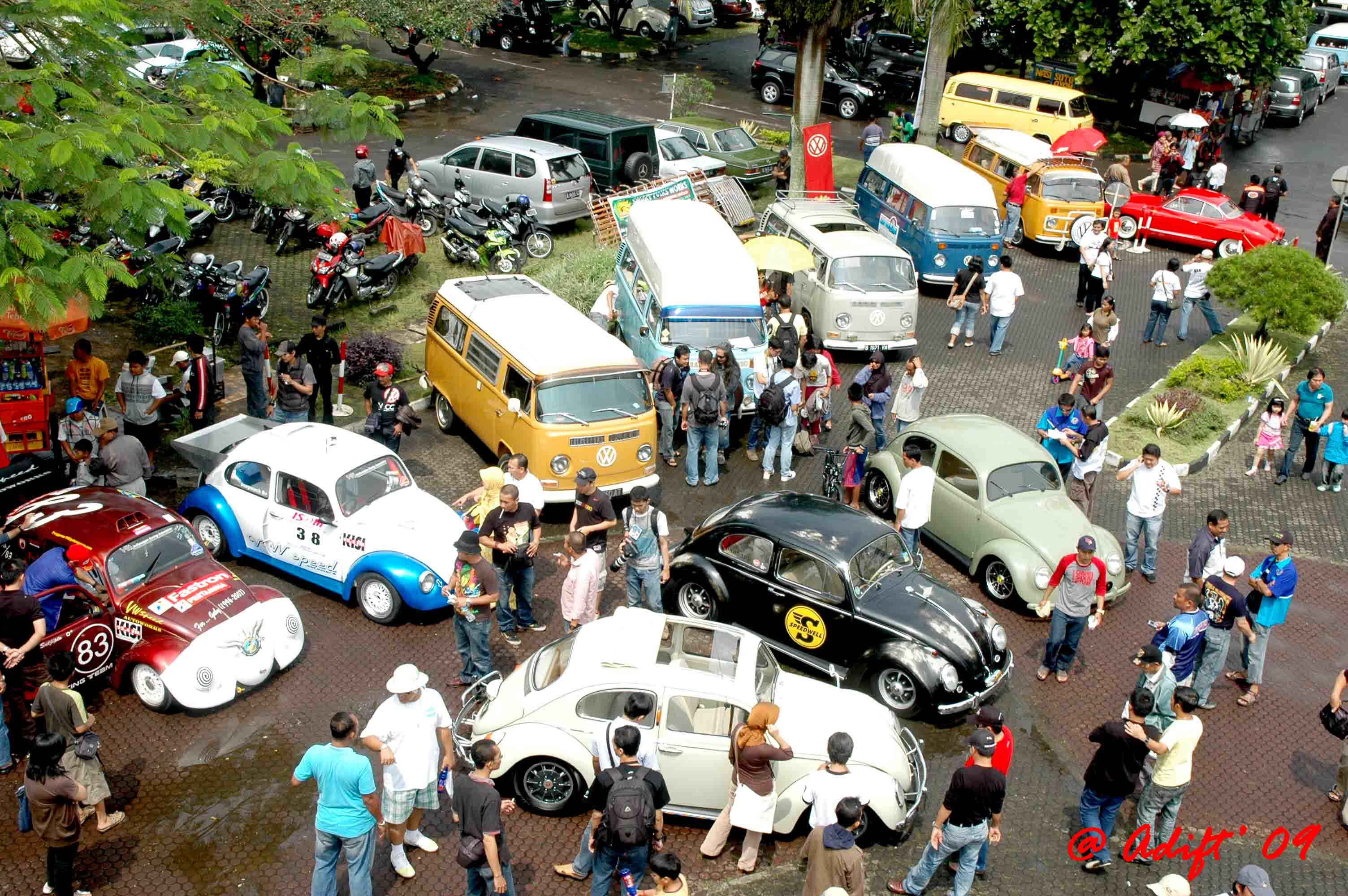 Rindu Peguyuban, Komunitas Mobil VCB Gelar Hajatan Virtual