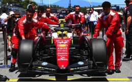 Scuderia Ferrari HP Bawa Mesin Lebih Kencang di F1 Austria Demi Kejar Mercedes