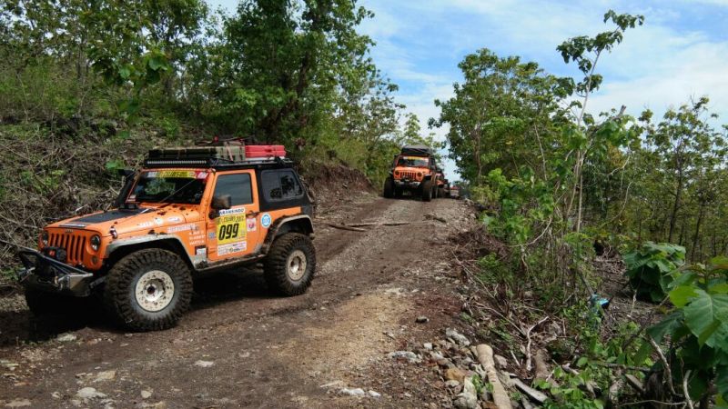 Tim Mopar Badak Taklukkan Jalur Ekstrem IOX 2017 Tana Toraja 