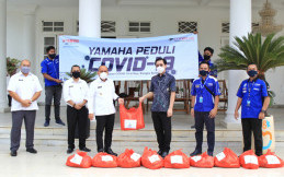 Peduli Covid-19, Yamaha Babel Berbagi dengan Masyarakat Terdampak