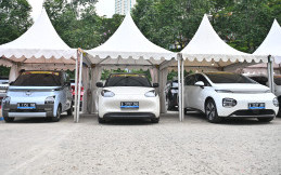Test Drive Mobil Listrik Wuling di GJAW 2024, Ini Line Up Lengkapnya