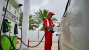 Perkuat Distribusi ke Sejumlah Wilayah, Pertamina Pastikan Stok BBM Aman