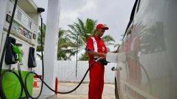 Perkuat Distribusi ke Sejumlah Wilayah, Pertamina Pastikan Stok BBM Aman