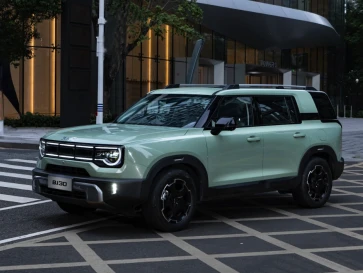 BAIC BJ30 Hybrid Tetap Hemat di Tengah Kenaikan Harga BBM, Ini Alasannya