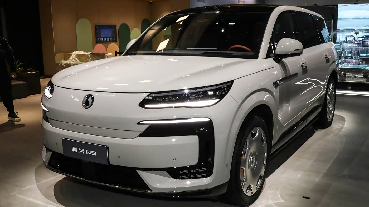 Denza N9 Flash Charge Edition akan Diluncurkan, SUV PHEV Mewah Jarak Tempuh 420 Km