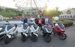 Astra Motor Gandeng Komunitas PCX Semarang Gelar Charity Ride