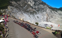 Gelar Upacara HUT RI, Ducati Official Club Indonesia Sekaligus Umumkan Presiden Baru