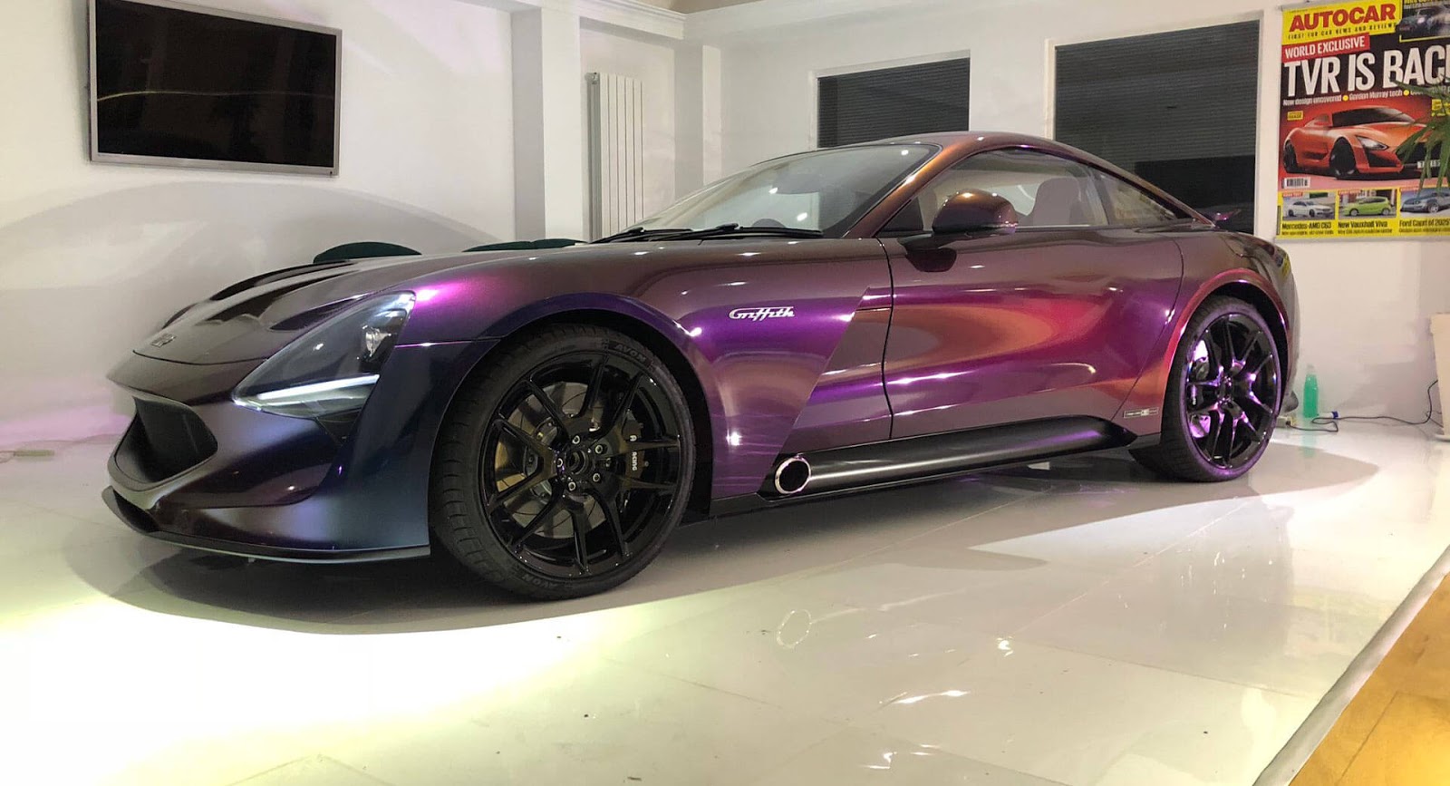 TVR Griffith Terbaru Tampil seperti Bunglon