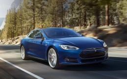 Merawat Mobil Listrik Tesla Ternyata Enggak Pakai Repot