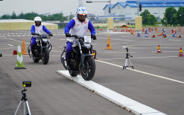 Astra Honda Motor Perkaya Mahasiswa dengan Ilmu Safety Riding