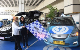 Mendarat di Terminal 3 Bandara Soetta, Bisa Gunakan Taksi Listrik Bluebird