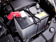 Aki Mobil Sering Tekor? Yuk Kenali Penyebabnya