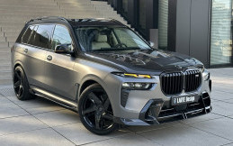 Keren, Body Kit Larte Design untuk BMW X7 G07