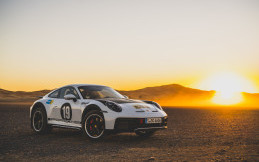Filosofi dan Sejarah Livery Porsche Dakar yang Ikonik