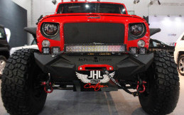 Jeep Naughty Bull JHL Custom Tampil Gahar Di IIMS 2017