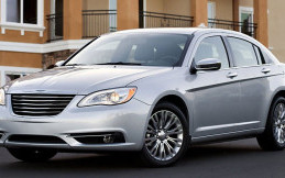 FCA Tarik Setengah Juta Mobil Jeep Liberty, Chrysler 200s, dan Dodge Avengers