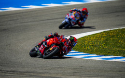Strategi Francesco Bagnaia Berhasil 'Singkirkan' Marc Marquez di GP Spanyol