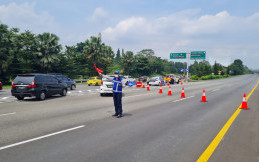 Urai Kemacetan, Jalur Menuju Puncak Bogor Dilakukan Sistem Buka Tutup
