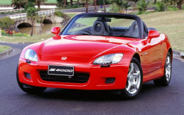 Mengenal Honda S2000 Roadster Ikonik