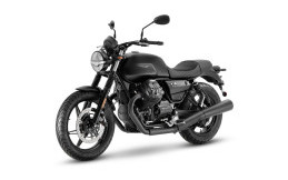 Moto Guzzi V7, Pakai Mesin Baru