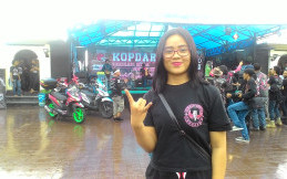 Karlina, Mau Jadi Lady Bikers Sampai Tua