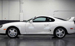 Toyota Supra Kondisi ‘Perawan’ Ini Terjual Rp1,1 Miliar