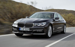 BMW Segera Uji 40 Mobil Tanpa Supir