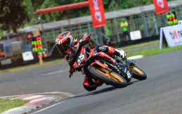 Tertarik dengan Trek Balap, Honda Daya Jayadi Racing Team Optimis Podium di Sabaru