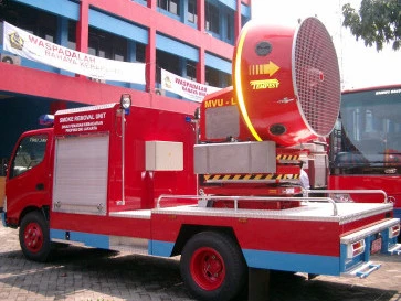 Tugas Truk Smoke Removal dan Street Sweeper di Tengah Sebaran Abu Vulkanik