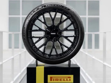 Pirelli Mulai Pakai Baja Daur Ulang untuk Ban Buatannya