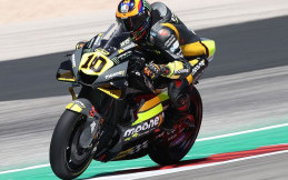 Suka Duka Luca Marini Menjadi Adik Dari Valentino Rossi