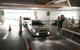 Jangan Salah Kaprah, Pahami Seluk Beluk Penggunaan Hazard di Jalan Raya