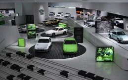Porsche Pamer Deretan Mobil Legendaris di Eranya