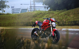 Modifikasi Ducati Monster 1100 Evo Ini Bikin Tampilan Makin Gagah