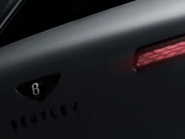Diluncurkan September, Bentley Torcal Resmi Jadi Varian Terbaru